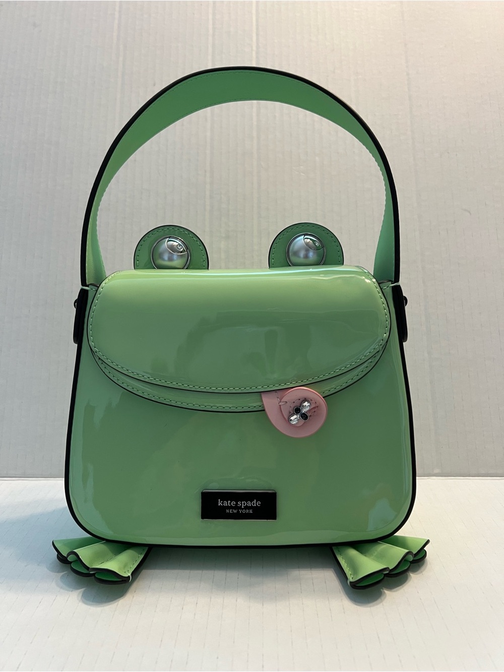Kate Spade ‘Lily’ serene green patent leather 3d frog 🐸 hobo